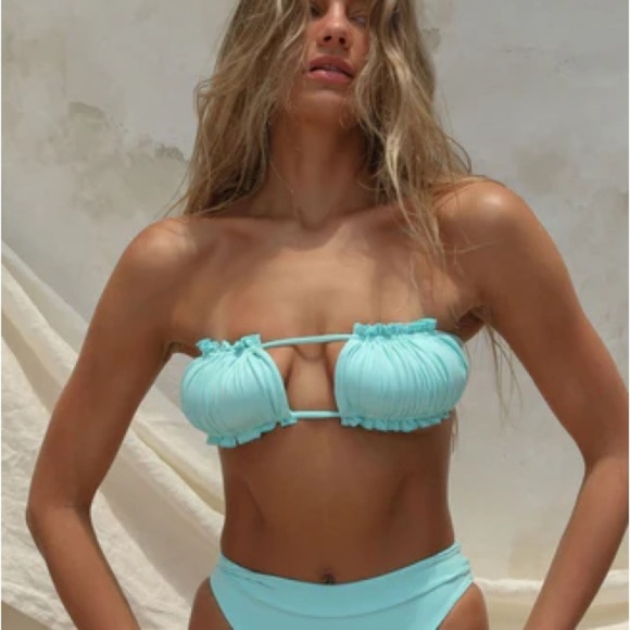 🌻NEW w.tags Free People x Toast Signature Ruffle Bandeau Top in Turquoise Blue - Picture 2 of 13